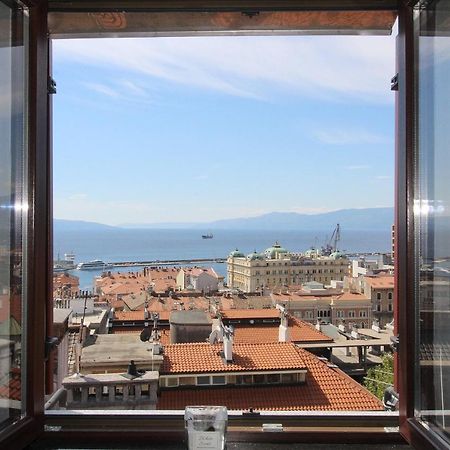 Penthouse Rijeka Centar Apartment Exterior photo